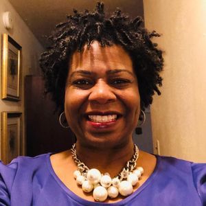 Meet your Posher, Paula